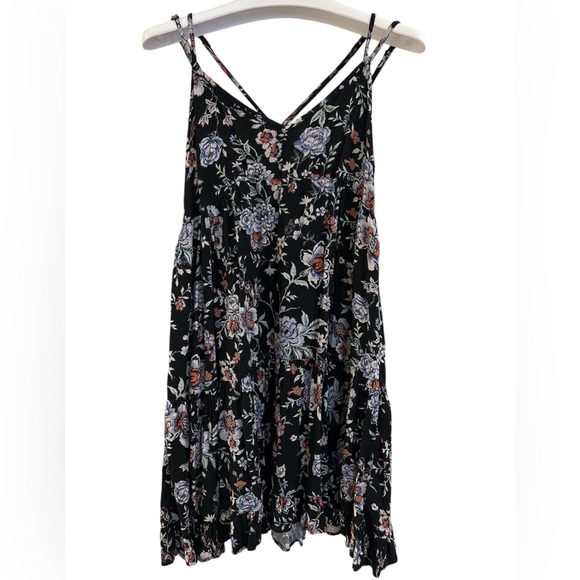 American Eagle Outfitters Dresses & Skirts - Women’s American Eagle Outfitters Black Floral Babydoll Dress, Size S.